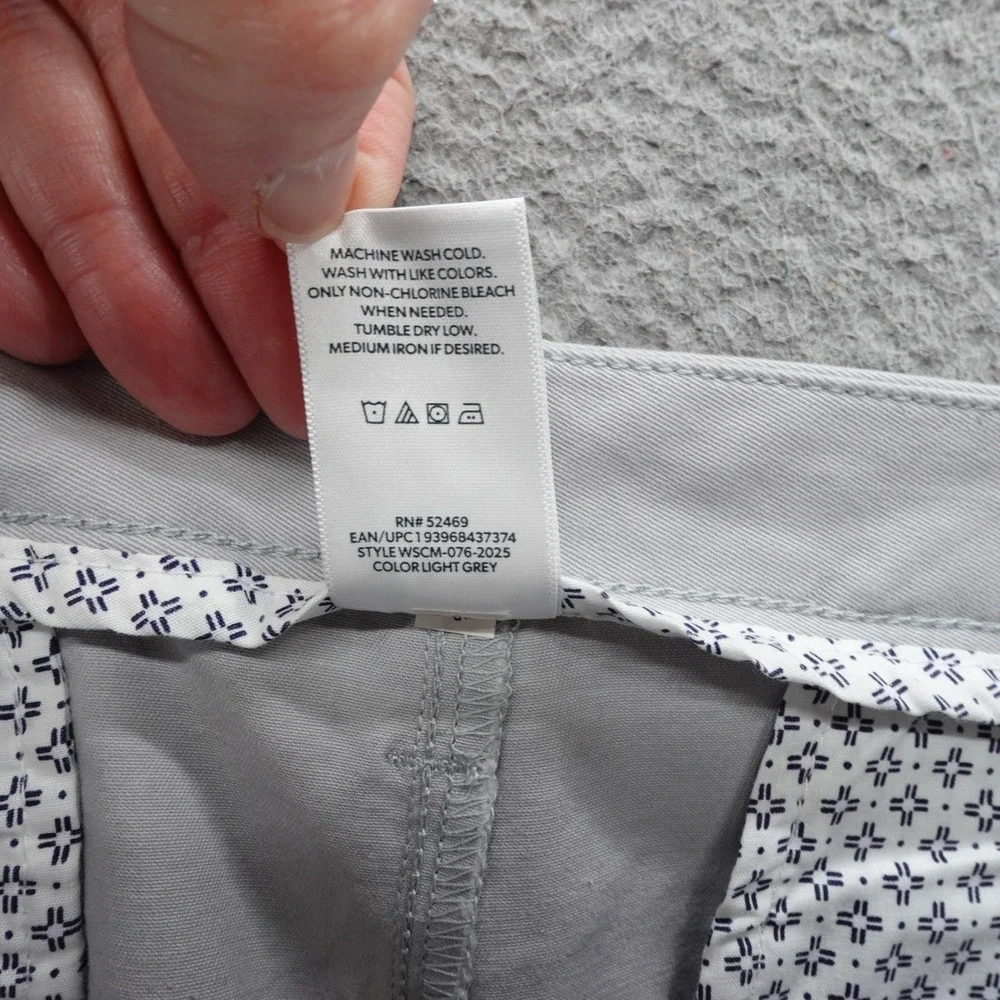 Member's Mark Mens Flat Front Twill Shorts Light Grey Size 32 NEW